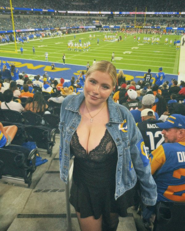 Sadie Stone (SFW)