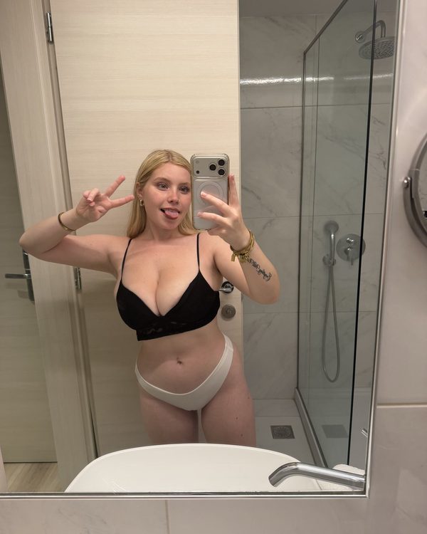 Sadie Stone